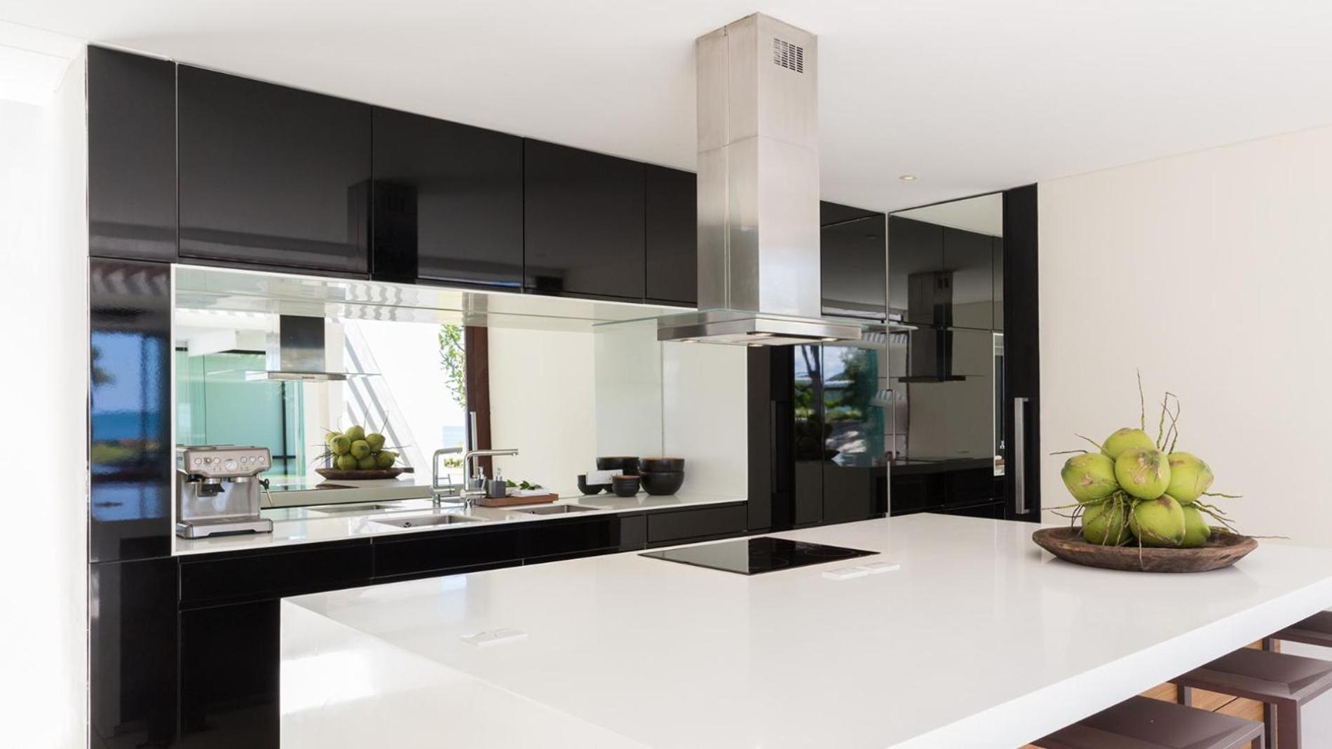 Fashionable Villa Malabar Beachfront 5 Bedrooms Plus 2 Kid'S Bedrooms Laem Sor Exterior foto